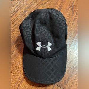 Under armor hat woman’s